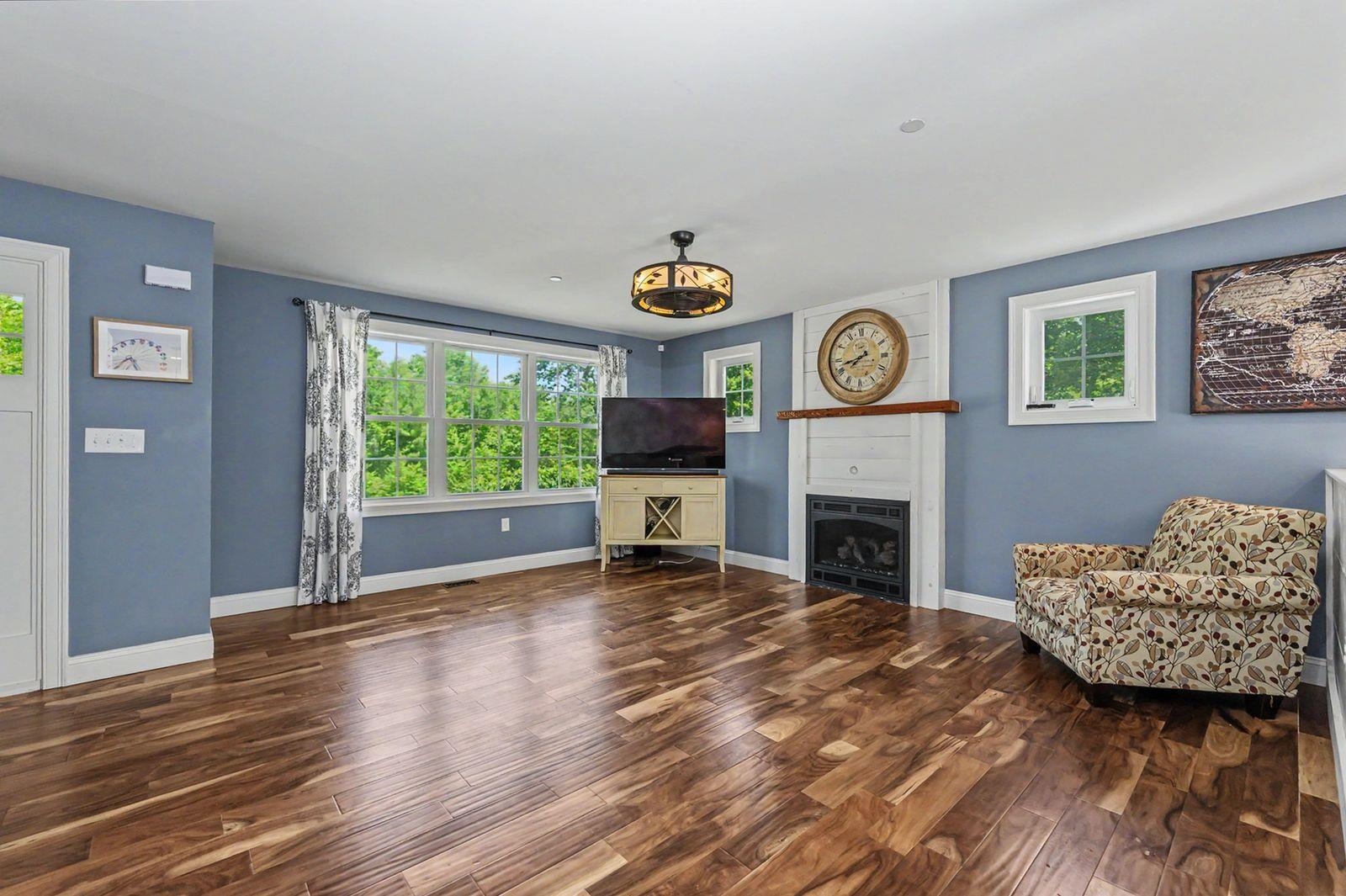 11 Lorden Road New Boston, NH 03070 - Photo 18 of 36