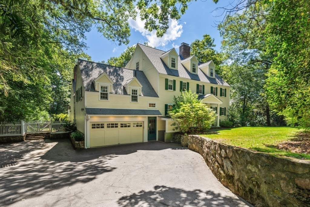 103 Loring Road Weston, MA 02493 - Photo 16 of 20