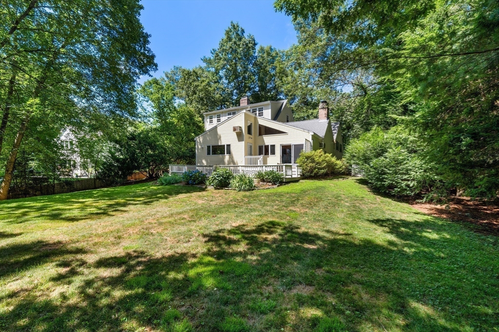 103 Loring Road Weston, MA 02493 - Photo 17 of 20