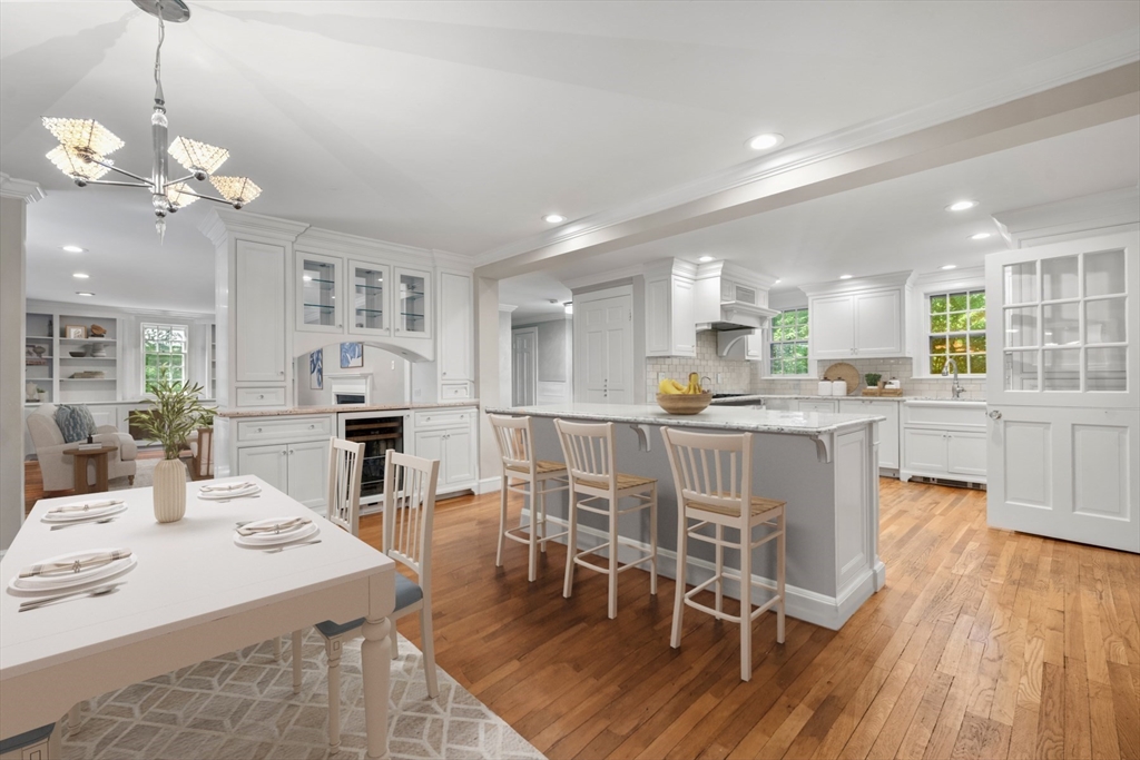 103 Loring Road Weston, MA 02493 - Photo 3 of 20