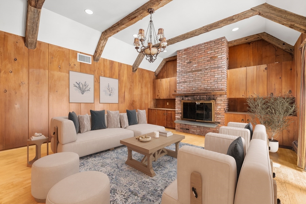 103 Loring Road Weston, MA 02493 - Photo 4 of 20