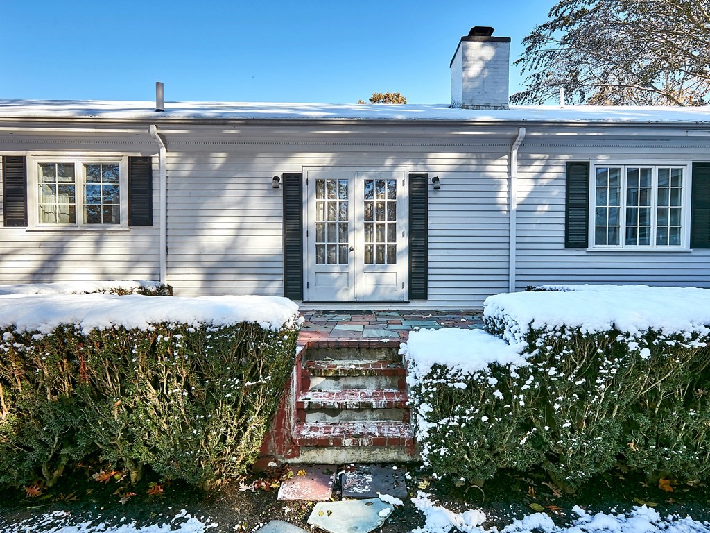 571 Herman Street Fall River, MA 02720 - Photo 8 of 24 Gallery Image 8