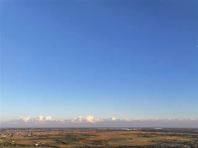 $500,000 | 8157 County Road 1009, Godley, TX 76044