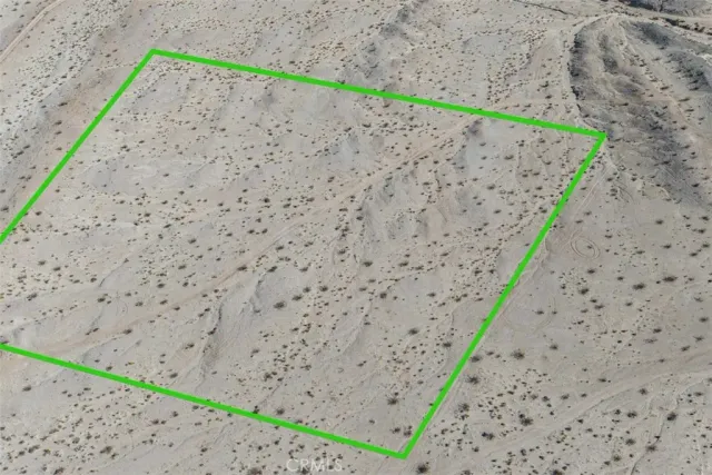 $49,900 | 456 2 2 Mile Road, Hume, CA 93628