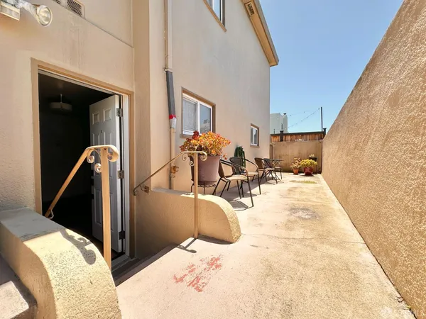 $3,500 | 1001 Sloat Boulevard, San Francisco, CA 94132