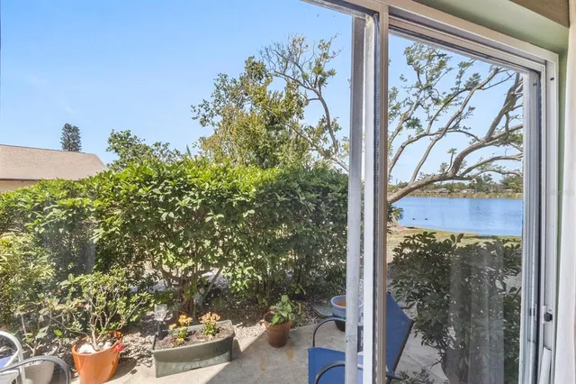 a view of a bird bath