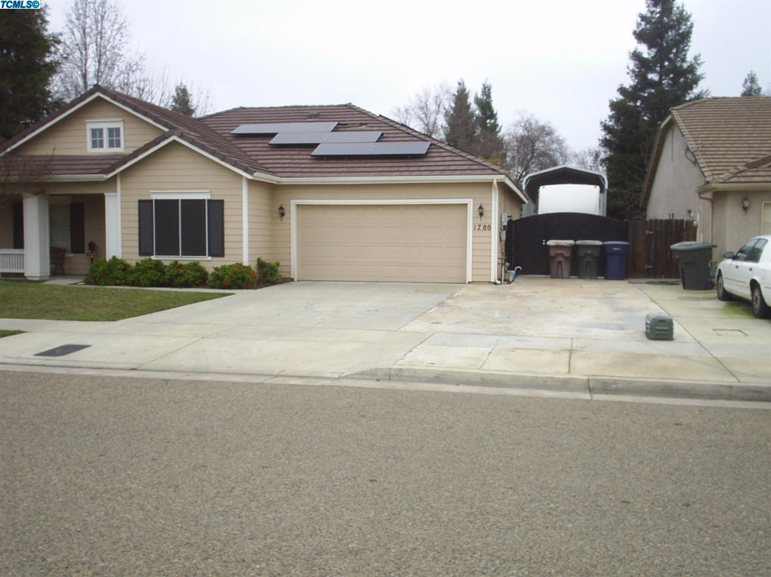 1780 Riesling Street Tulare, CA 93274 - Photo 3 of 20 Additional Photo