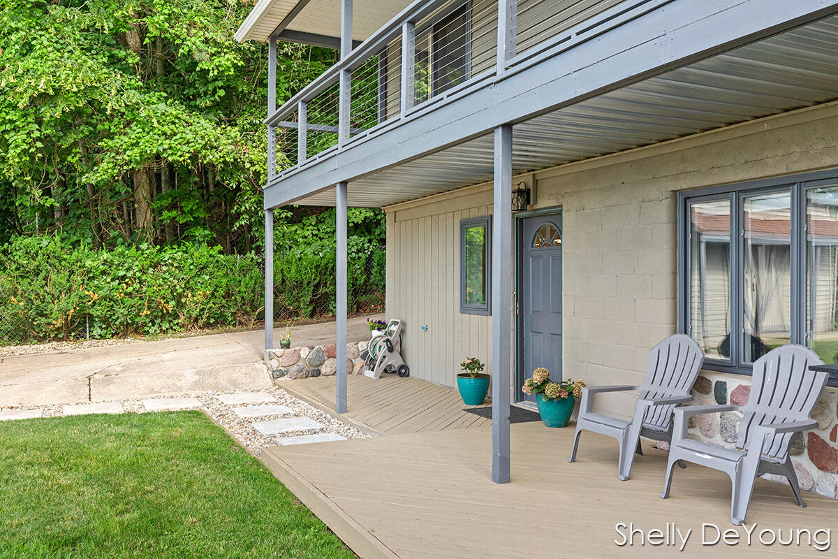 13201 Wedel Road Trufant, MI 49347 - Photo 6 of 55 IMG_1035
