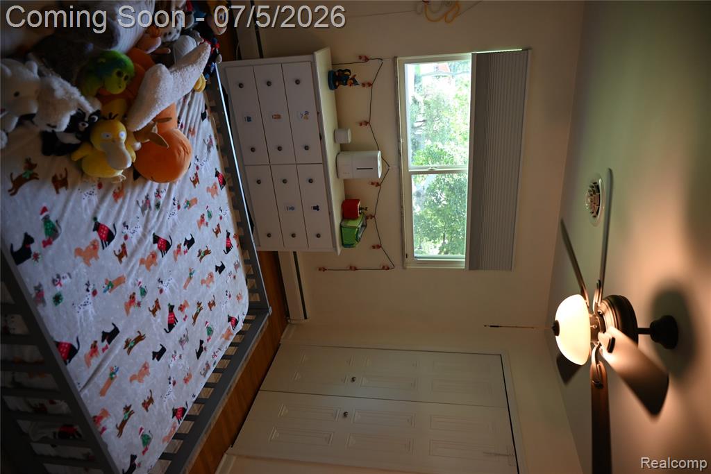 917 South Reading Road Bloomfield Hills, MI 48304 - Photo 26 of 41