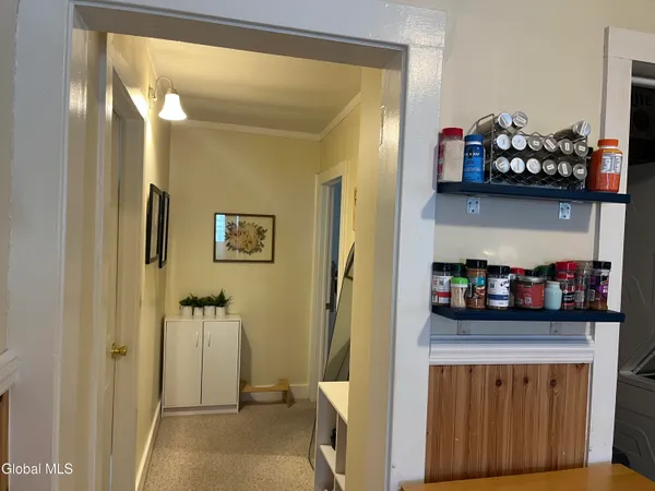 $1,500 | 9 James Street, Unit 2, Saratoga Springs, NY 12866