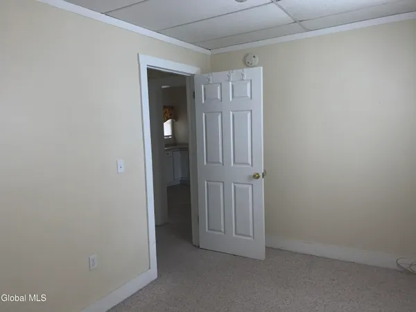 $1,500 | 9 James Street, Unit 2, Saratoga Springs, NY 12866