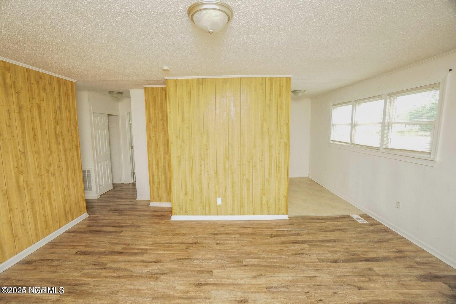 311 Starling Street Jacksonville, NC 28540 - Photo 3 of 19 original (4)