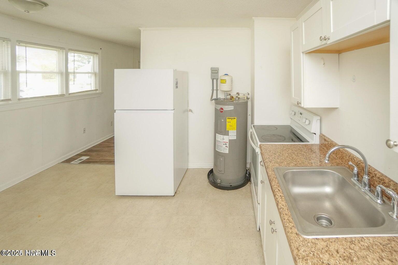 311 Starling Street Jacksonville, NC 28540 - Photo 9 of 19 original (8)