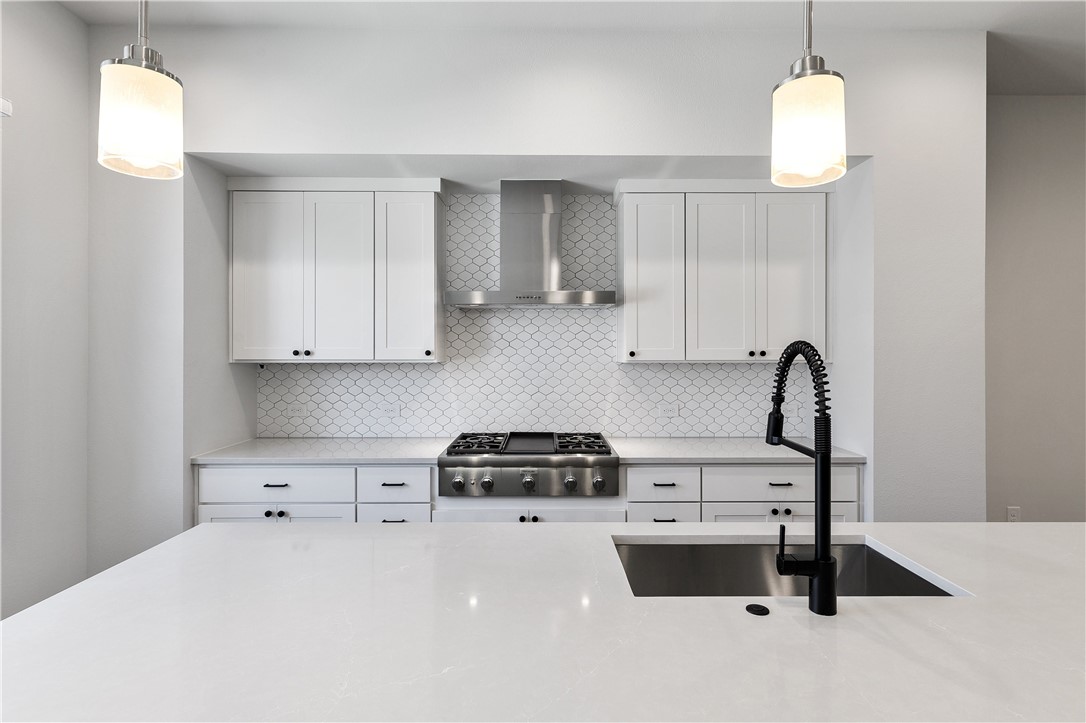 4611 Unity Circle Austin, TX 78731 - Photo 17 of 40 Great storage in the gourmet kitchen.