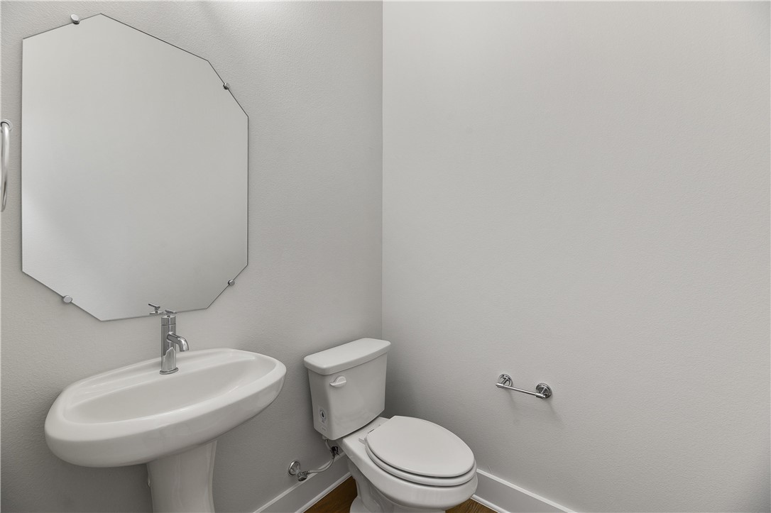 4611 Unity Circle Austin, TX 78731 - Photo 32 of 40 Second floor powder bath