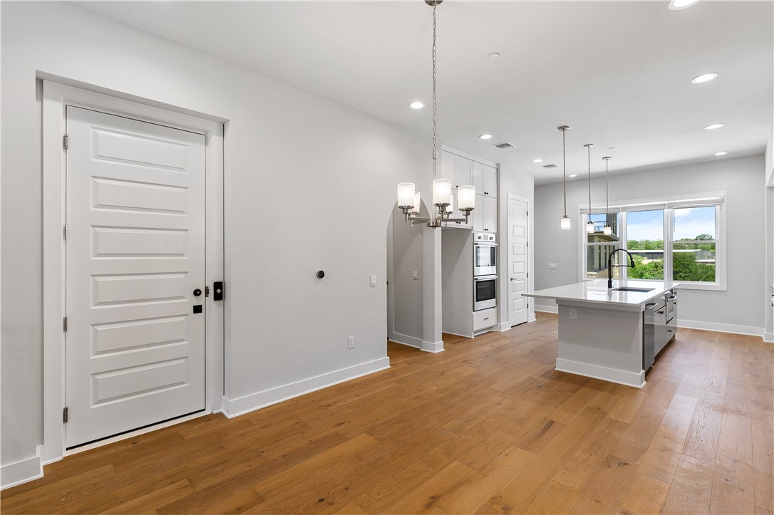 4611 Unity Circle Austin, TX 78731 - Photo 7 of 40 Kitchenaid Stainless Refrigerator (not pictured) comes with this lease.