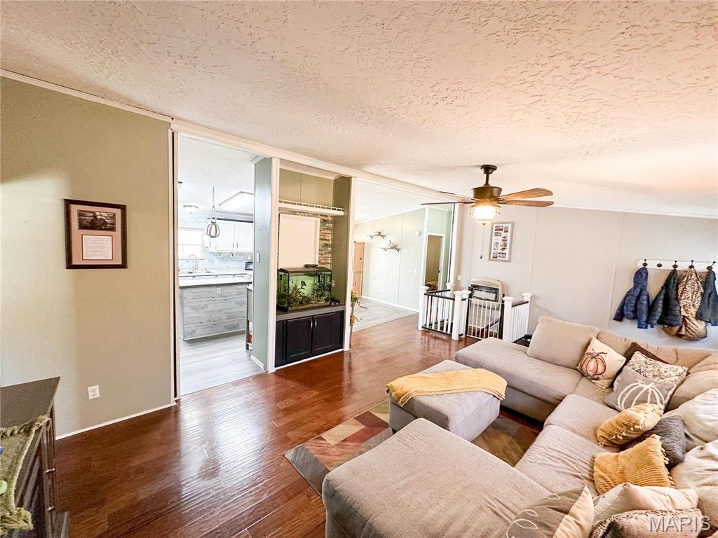 405 County Road 5015 Salem, MO 65560 - Photo 7 of 51