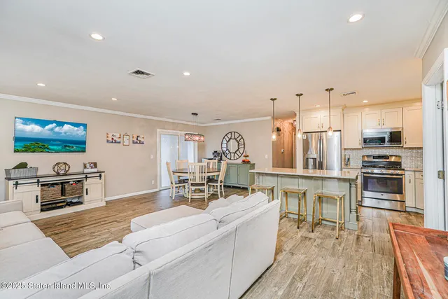 $819,000 | 82 Woods Of Arden Road | Eltingville