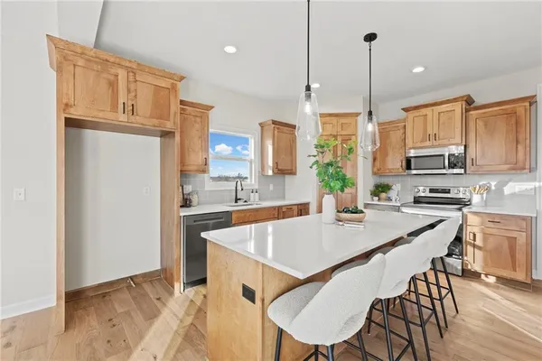 $476,450 | 12222 South Emerald Street, Olathe, KS 66061