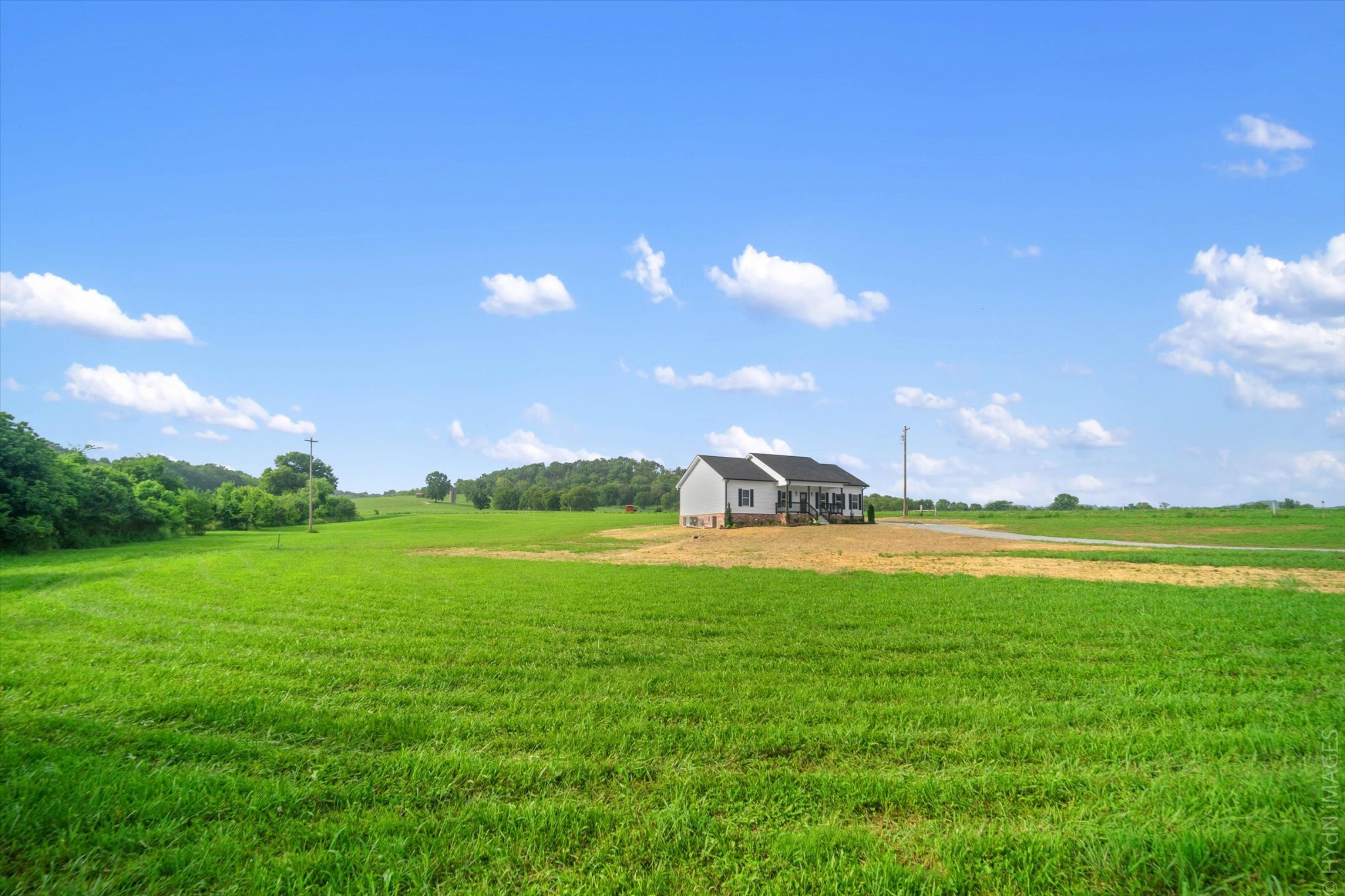 647 Chipman Road Bethpage, TN 37022 - Photo 5 of 40 Be sure to scroll to the end for additional aerial photos.