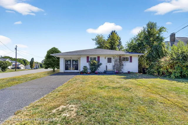 $301,000 | 6 Brooks Lane, Catskill, NY 12414