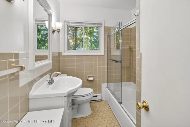 $301,000 | 6 Brooks Lane, Catskill, NY 12414