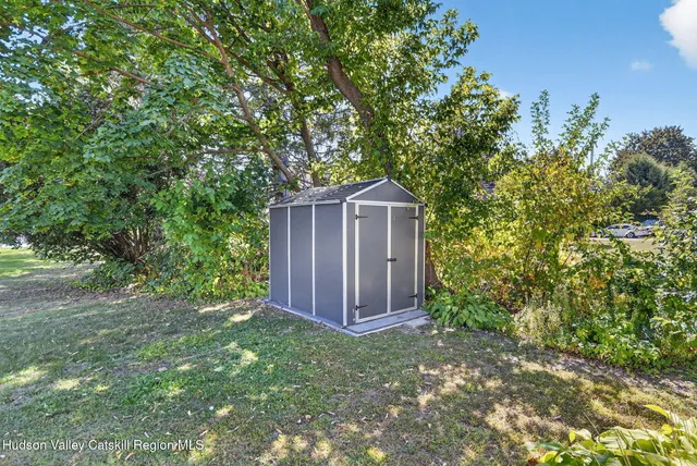 $301,000 | 6 Brooks Lane, Catskill, NY 12414