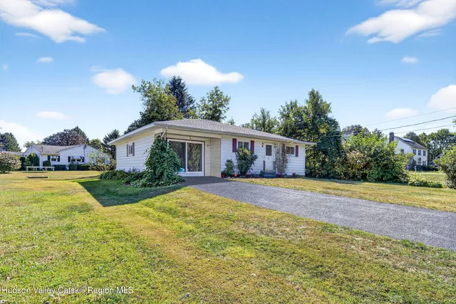 $301,000 | 6 Brooks Lane, Catskill, NY 12414