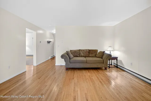 $301,000 | 6 Brooks Lane, Catskill, NY 12414