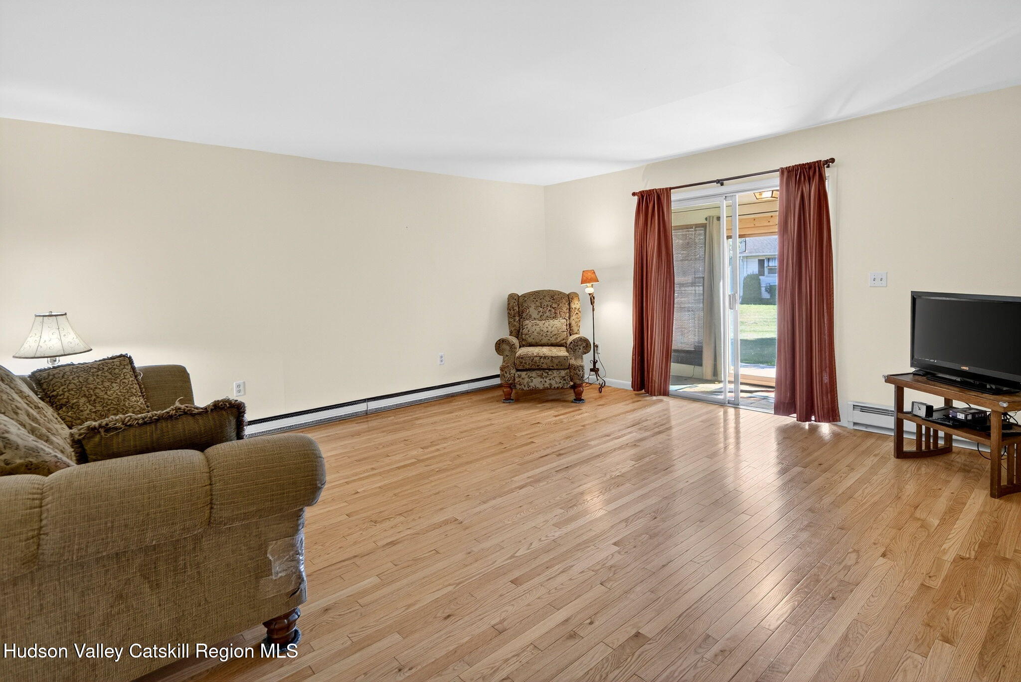 6 Brooks Lane Catskill, NY 12414 - Photo 3 of 22 3-web-or-mls-003-005_DSC01646