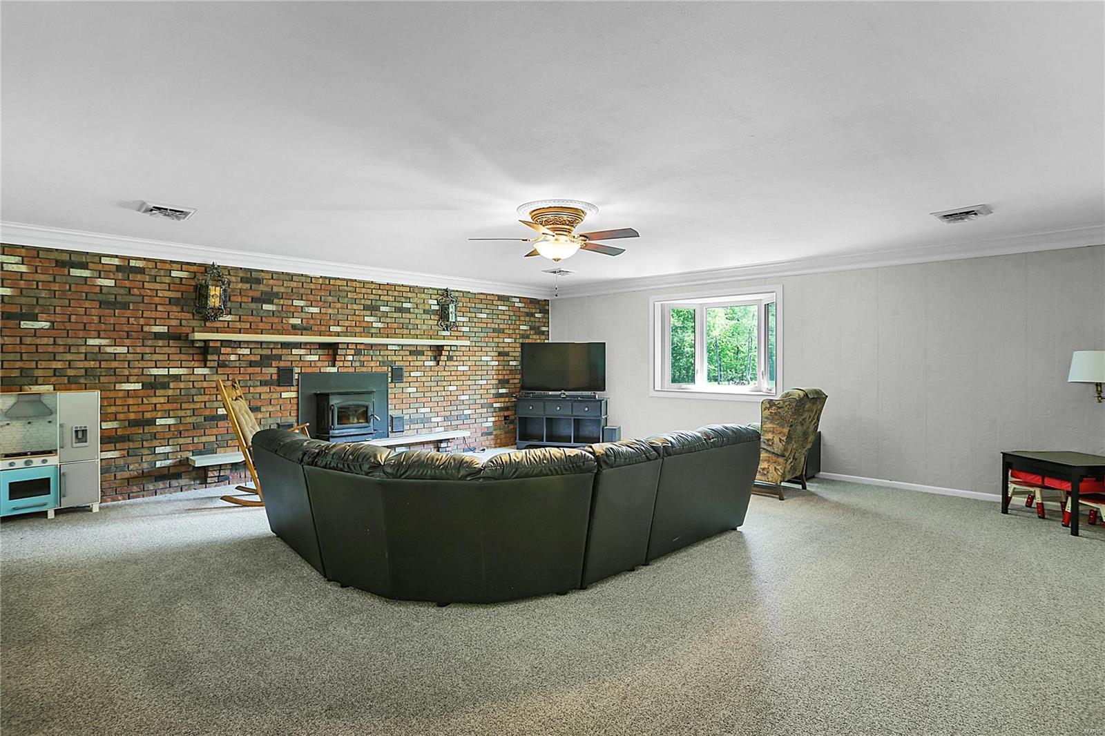 8436 Heinz Road New Douglas, IL 62074 - Photo 11 of 49