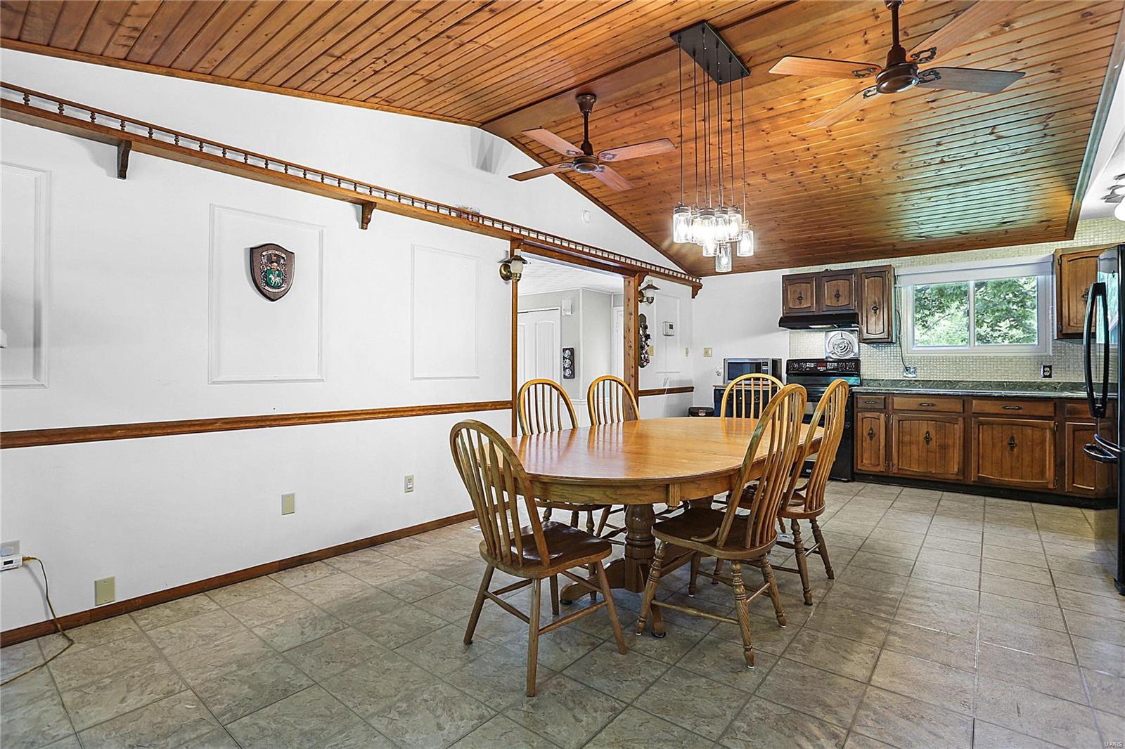 8436 Heinz Road New Douglas, IL 62074 - Photo 12 of 49