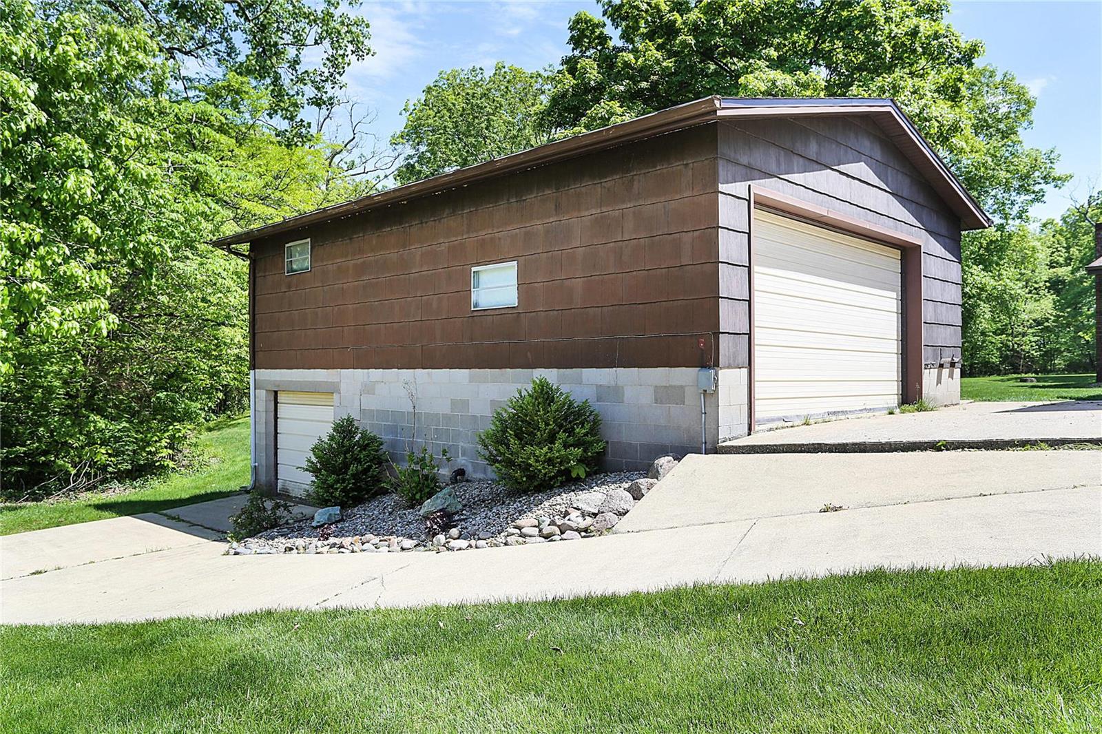 8436 Heinz Road New Douglas, IL 62074 - Photo 29 of 49