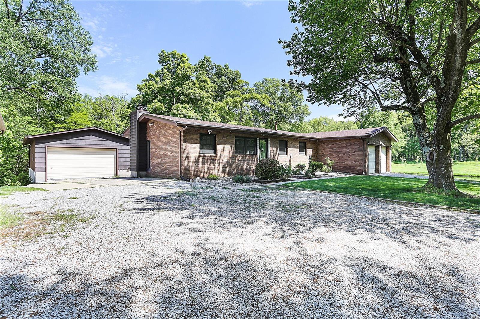8436 Heinz Road New Douglas, IL 62074 - Photo 33 of 49