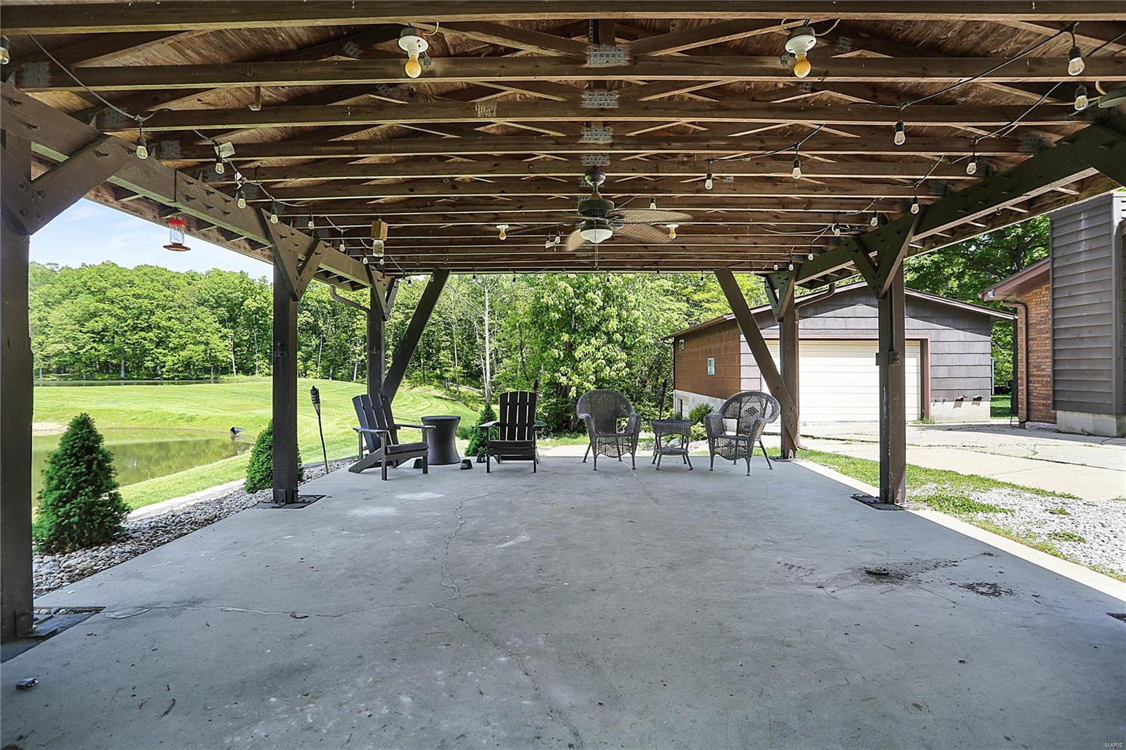 8436 Heinz Road New Douglas, IL 62074 - Photo 35 of 49