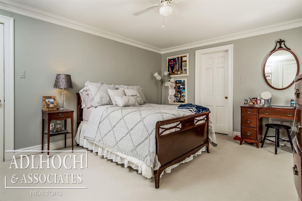 181 Merriweather Road Grosse Pointe, MI 48236 - Photo 23 of 37 BEDROOM 15 X 13