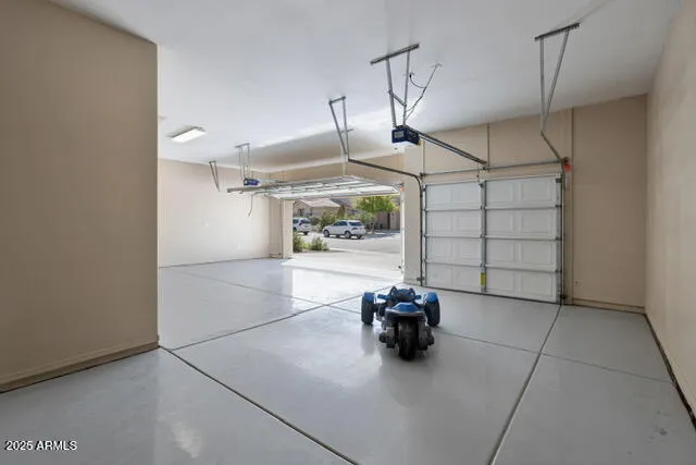 $4,900 | 1928 West Spur Drive, Phoenix, AZ 85085