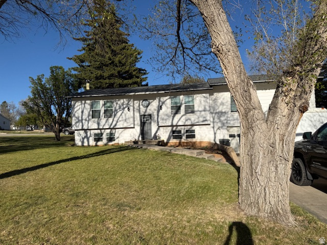 417 South Main Street Monticello, UT 84535 - Photo 2 of 26