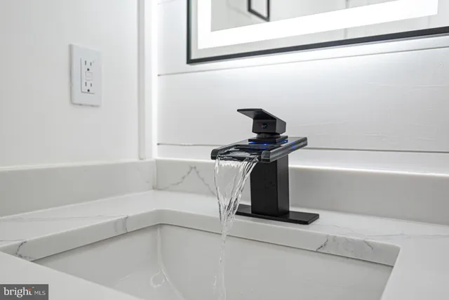 $529,995 | 6438 Knoll Hill Drive, Berlin, MD 21811