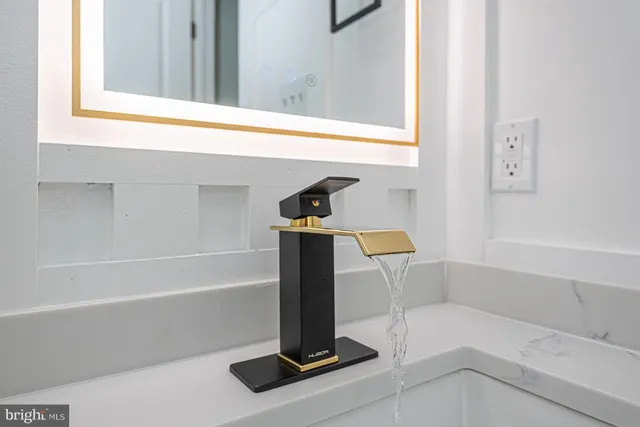 $529,995 | 6438 Knoll Hill Drive, Berlin, MD 21811