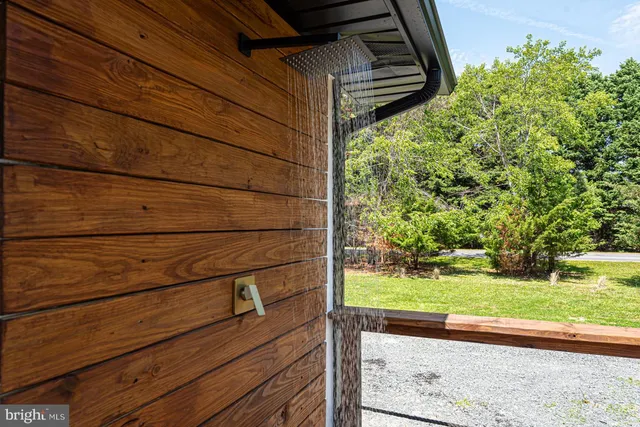 $529,995 | 6438 Knoll Hill Drive, Berlin, MD 21811