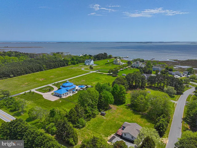 $529,995 | 6438 Knoll Hill Drive, Berlin, MD 21811