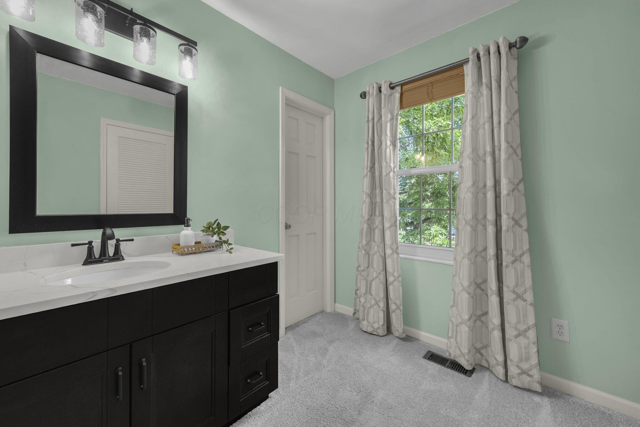5577 Davidson Road Hilliard, OH 43026 - Photo 17 of 42