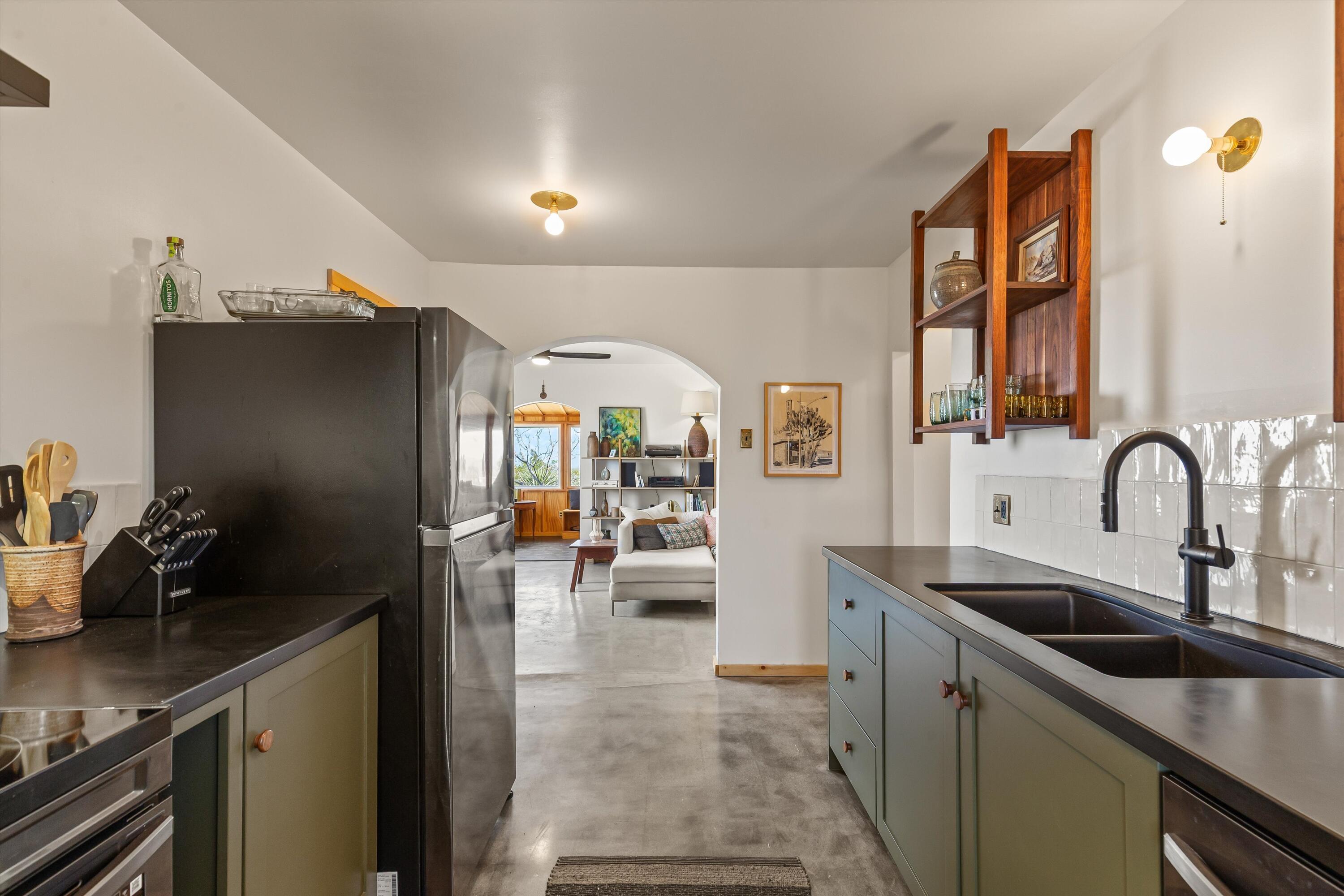 822 Inca Trail Yucca Valley, CA 92284 - Photo 11 of 21 12-IMG_3374