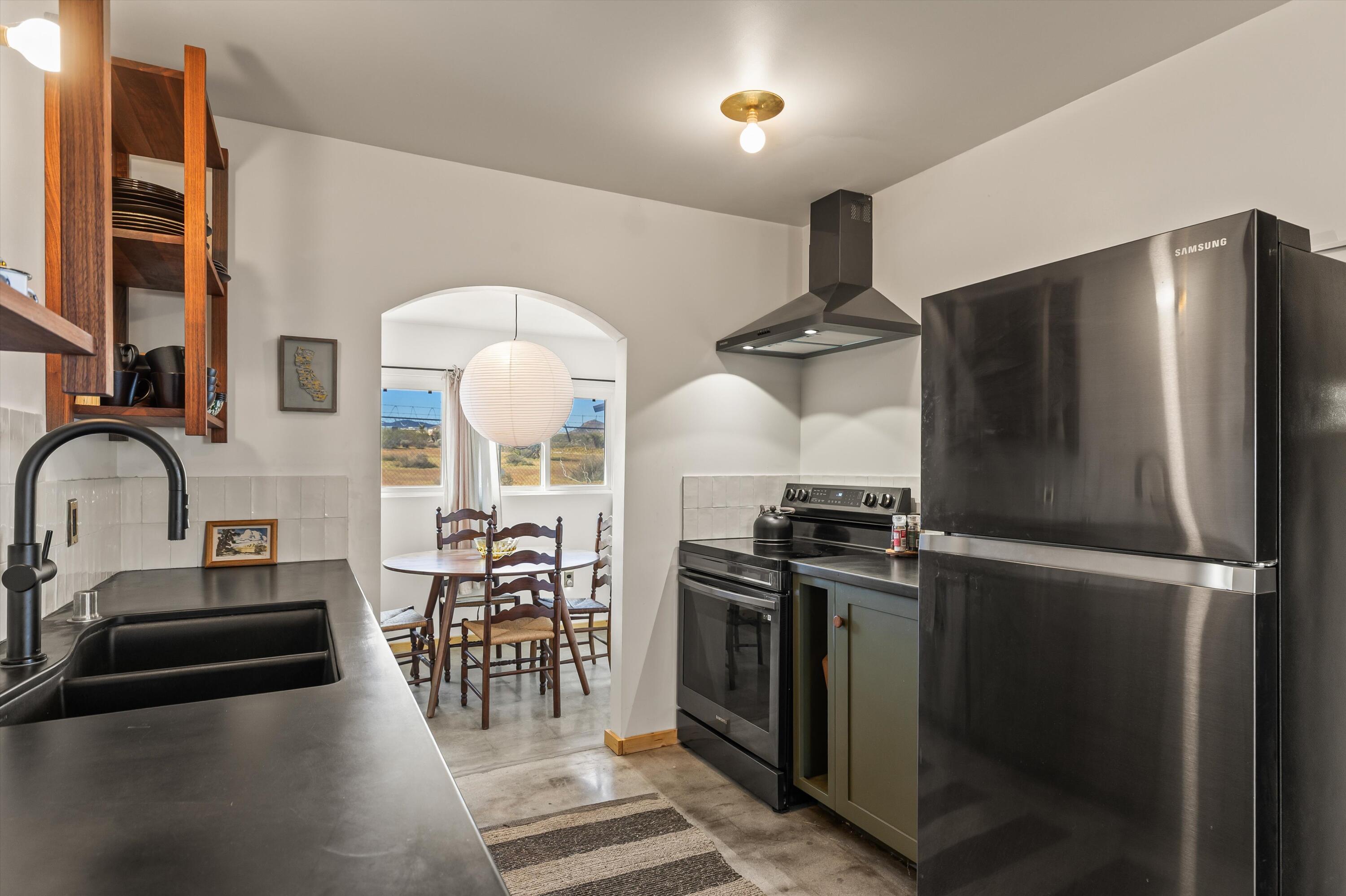 822 Inca Trail Yucca Valley, CA 92284 - Photo 12 of 21 10-IMG_3349