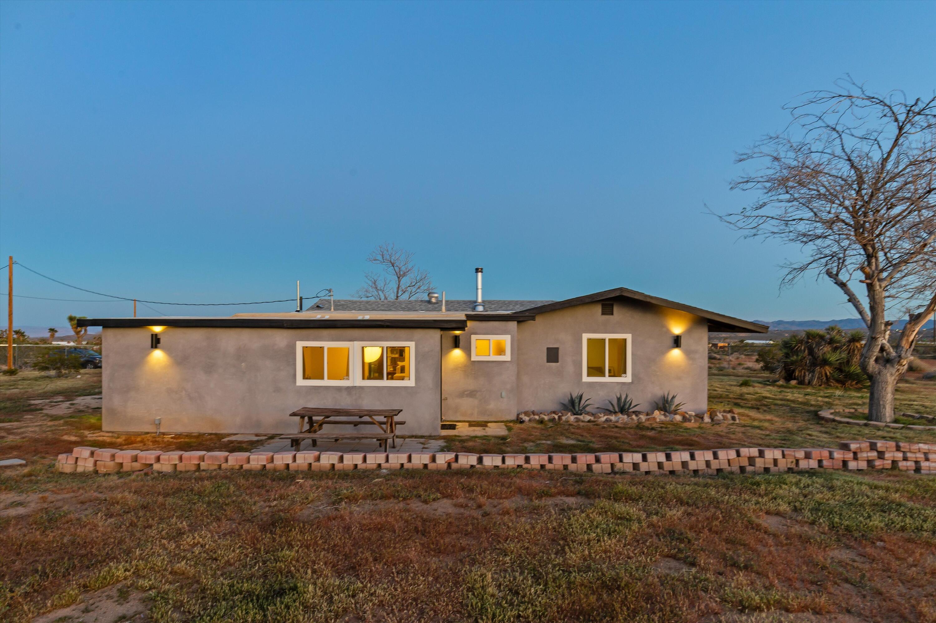 822 Inca Trail Yucca Valley, CA 92284 - Photo 18 of 21 33-IMG_3725