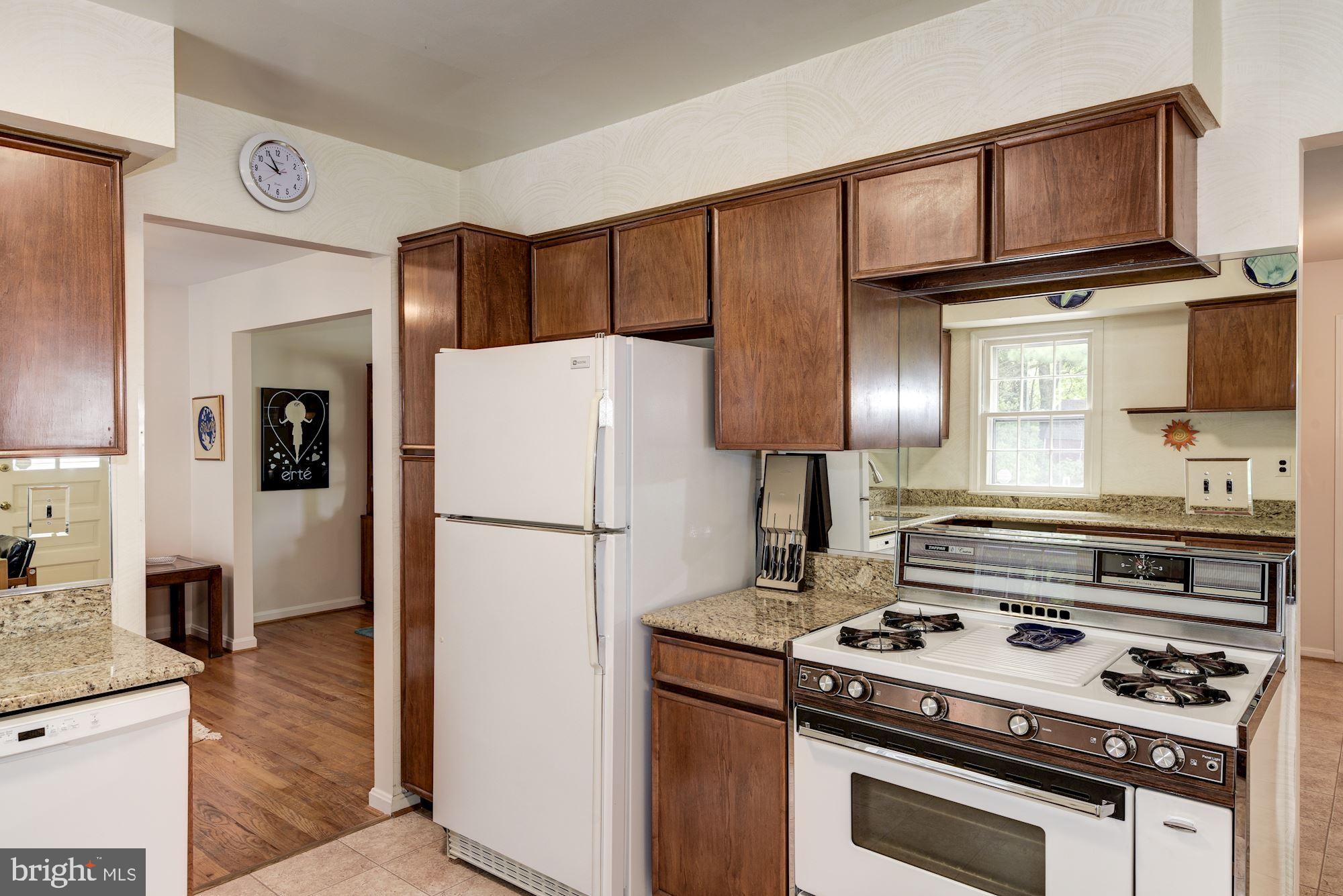 13113 Buccaneer Road Silver Spring, MD 20904 - Photo 13 of 37