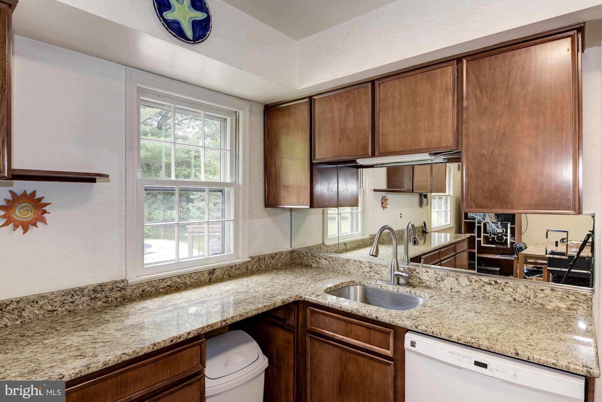 13113 Buccaneer Road Silver Spring, MD 20904 - Photo 15 of 37