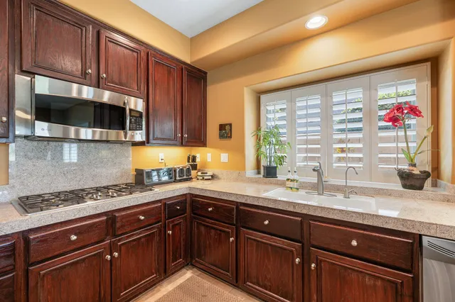 $8,000 | 45553 Meadow Lake Drive, Indio, CA 92201