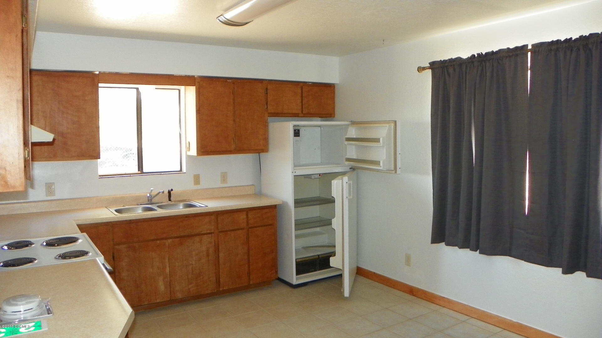 237 Camino Cholula Rio Rico, AZ 85648 - Photo 8 of 19